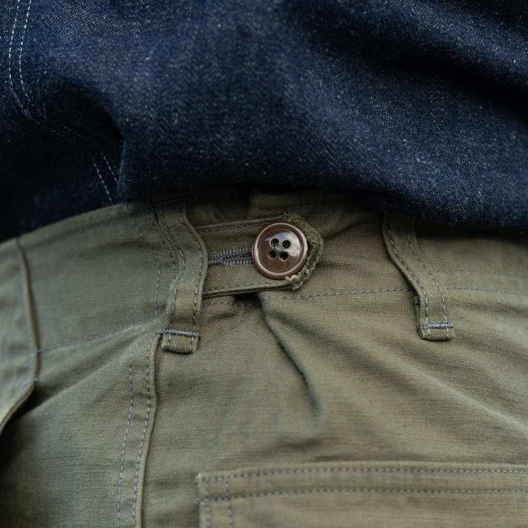 US Army Baker Pants Back Satin olive