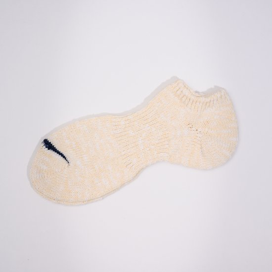BONCOURA short socks ivory