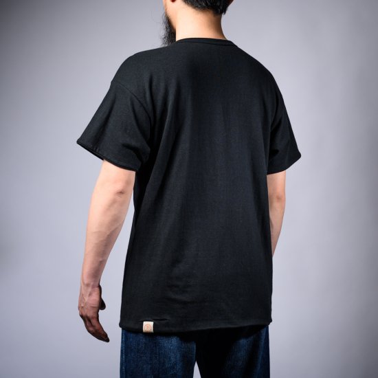 Reversible Tee Black × Black Loop Wheeled