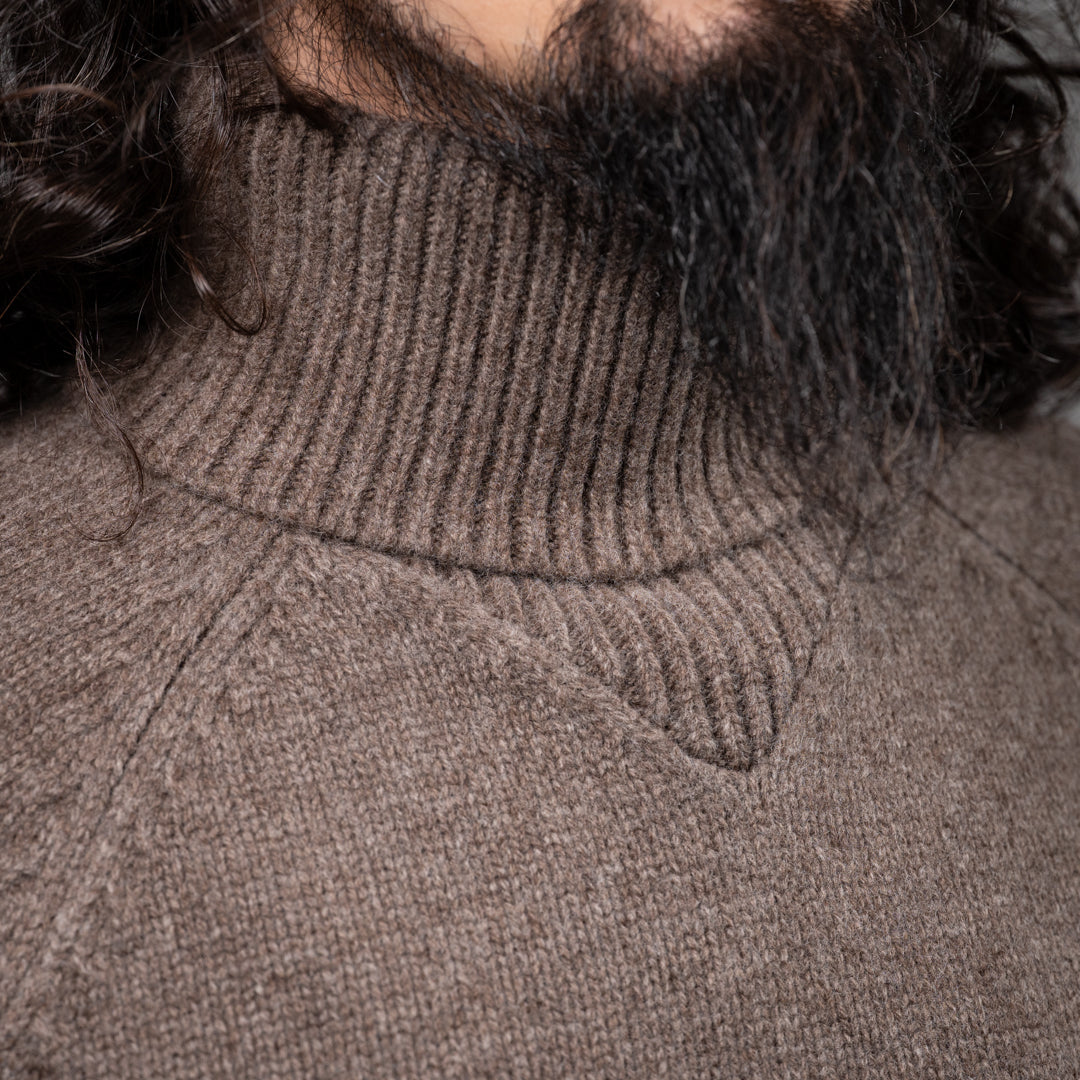 Turtle Neck Sweater Premium Merino natural brown