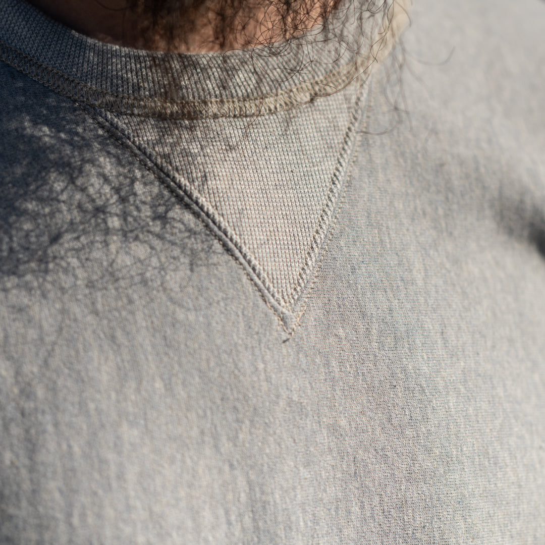 両Vトレーナー リバース型 グレー Loop Wheeled V Sweater Reverse Weave gray