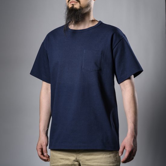 T-shirt à poche épais bleu marine