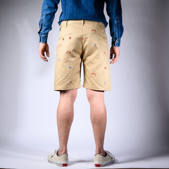 Embroidered Shorts Chino